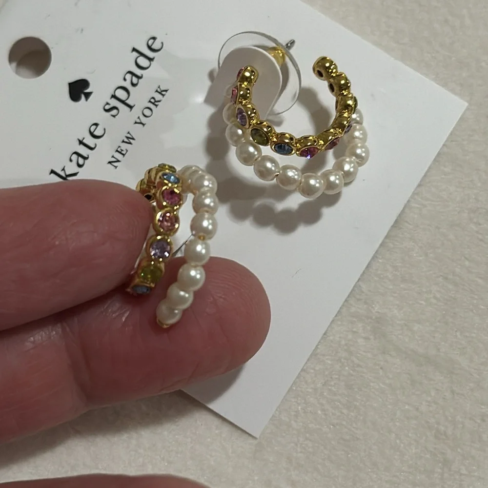 NWT Kate Spade Pearl Multi color dual hoops. Pearl Caviar .5” - Picture 2 of 3